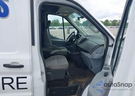 2015 Ford Transit-250 z USA, uszkodzony, nr VIN 1FTYR3XM0FKA16246